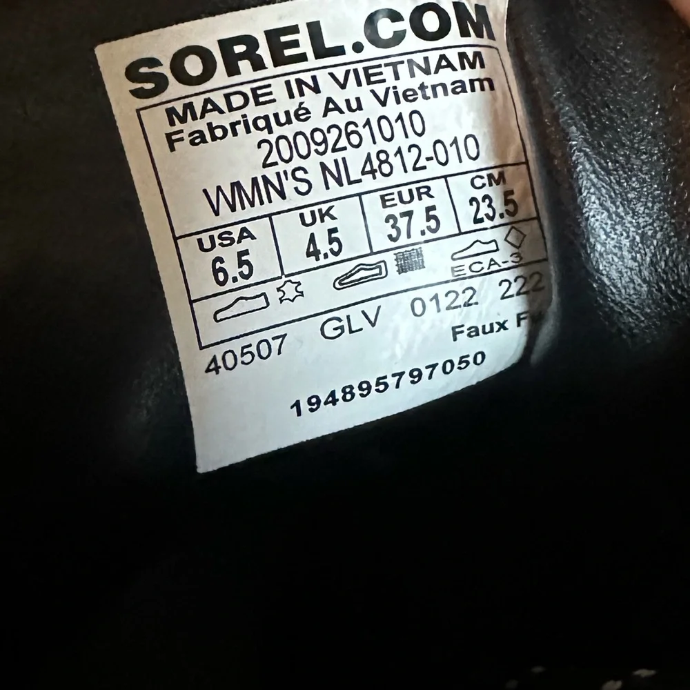 Sorel Brex Cozy Hiking boots RETAIL 250